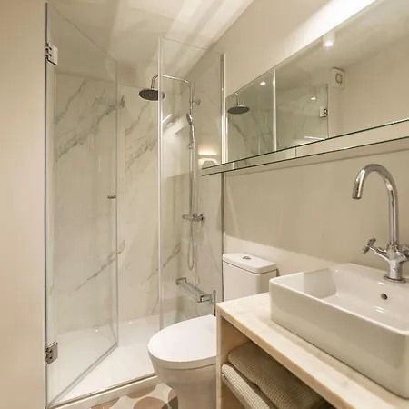 Palacio Fenizia - Bonfim 191 By Lovelystay Apartment Porto