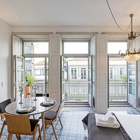 Palacio Fenizia - Bonfim 191 By Lovelystay Apartment Porto